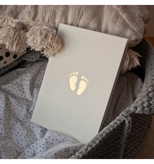 Замечательная история детства. Первый альбом малыша-7